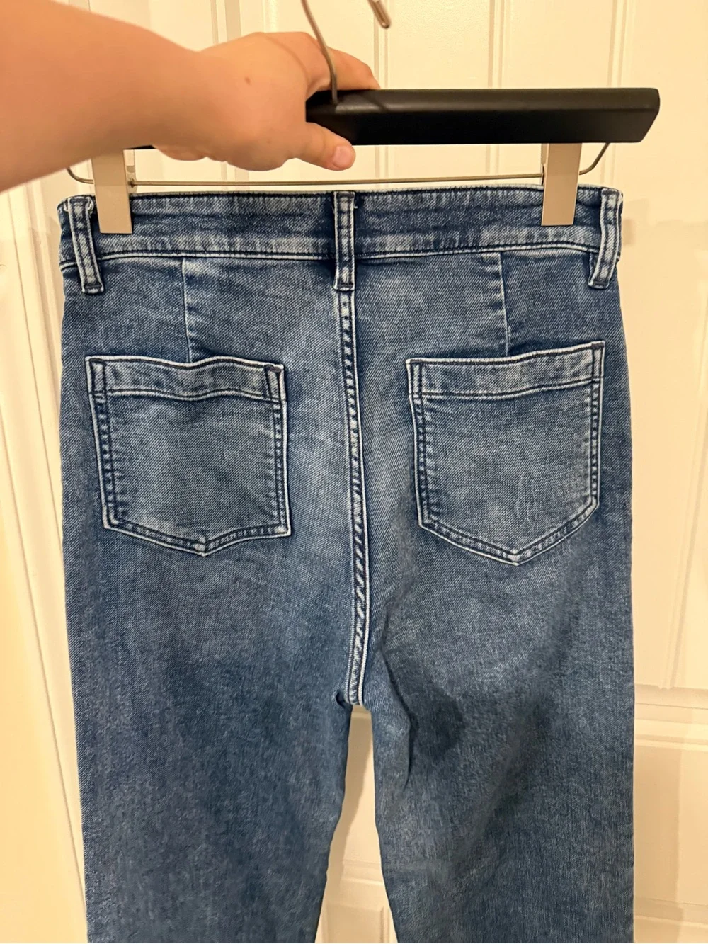 Faherty stretch Terry wide leg jeans, size 28 - Picture 3 of 5